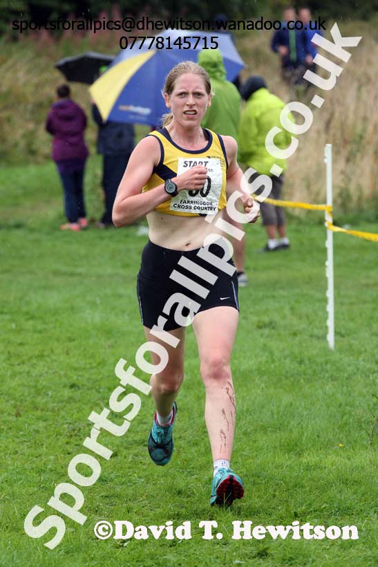 Senior women, Sunderland Harriers Open Cross Counry, Farringdon Park, Sunderland. Photo: David T. Hewitson/Sports for All Pics